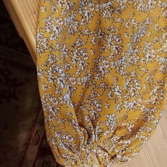 Golden yellow v neck boho blouse long sleeve - Picture 7 of 9